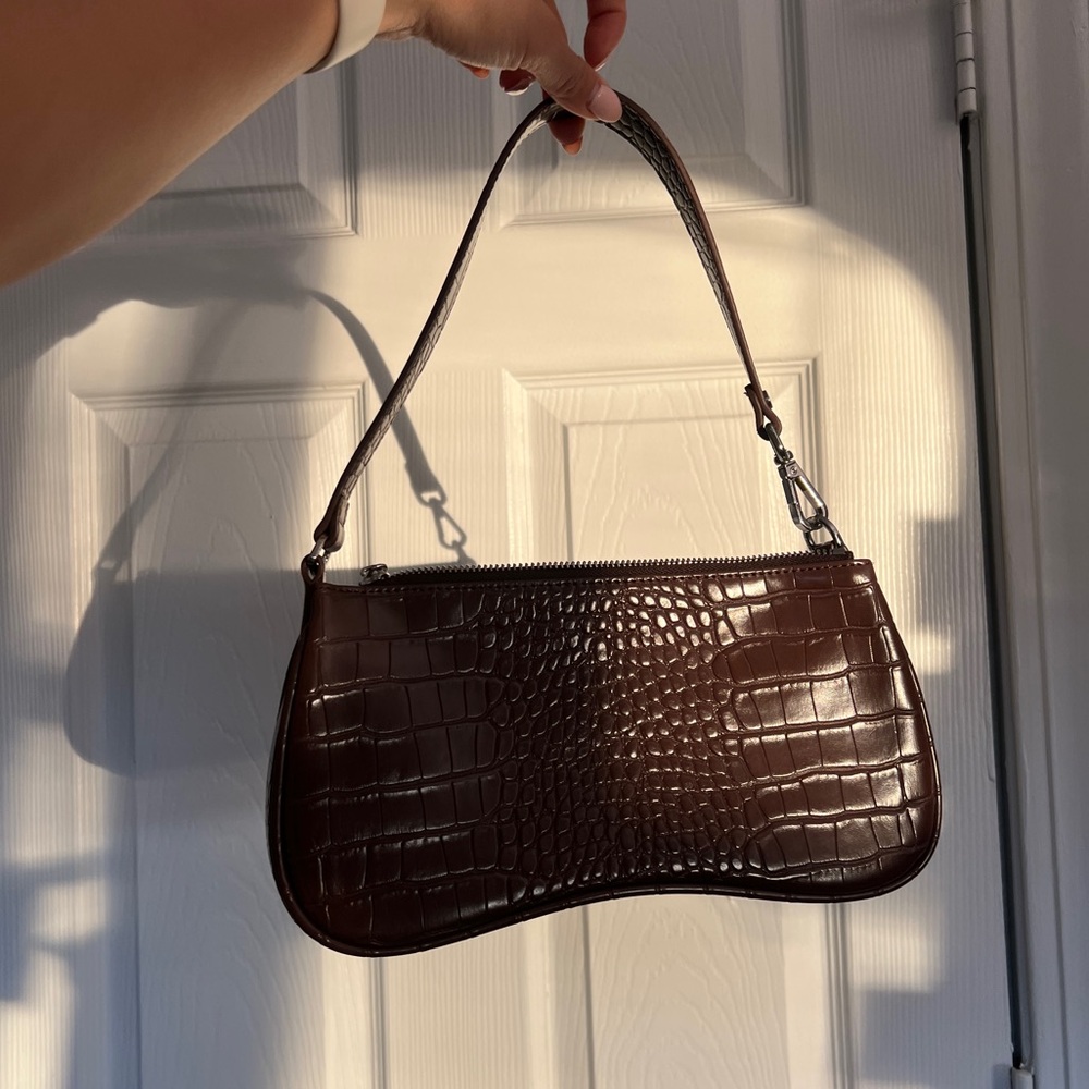 Brown trendy bag
